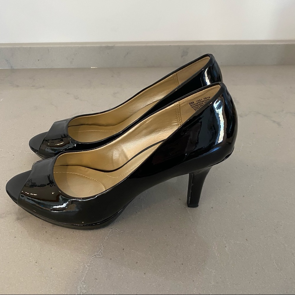 Peep Toe Pump•Never Worn